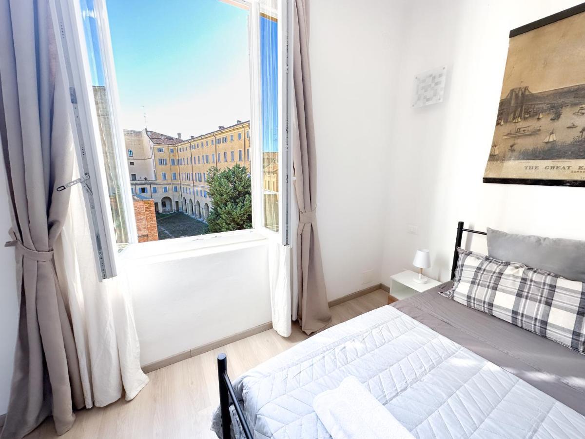 Luxury Apartment Next To The Francescana Modena Zewnętrze zdjęcie